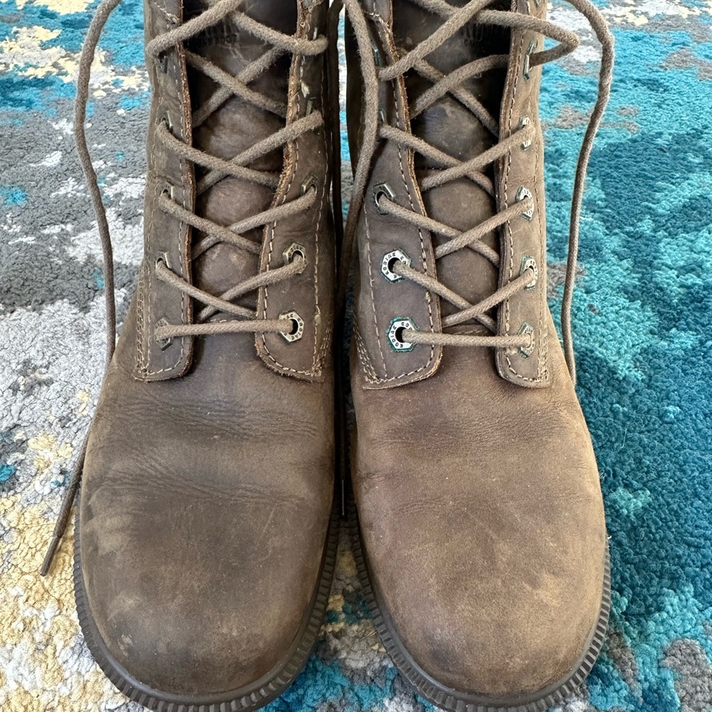 Kodiak Original All Season Boots
Color: Olive
Size: 9